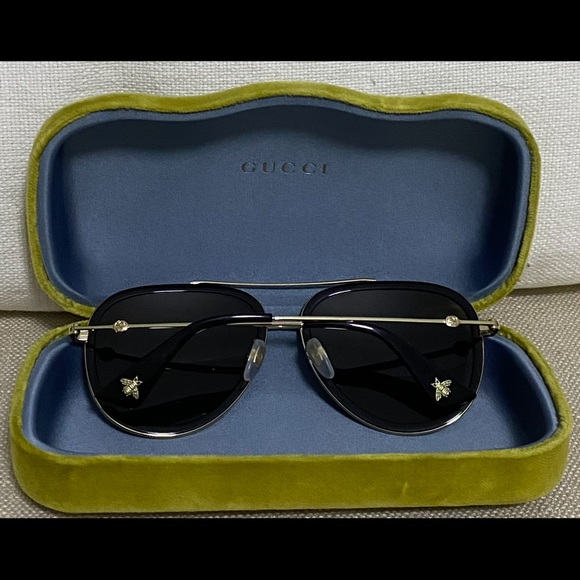 Gucci Gold Sunglasses (New) - Picture 2 of 4